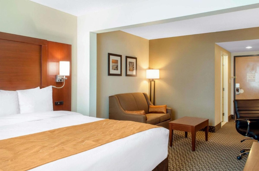 Comfort Inn & Suites Biloxi-D'Iberville Image 11