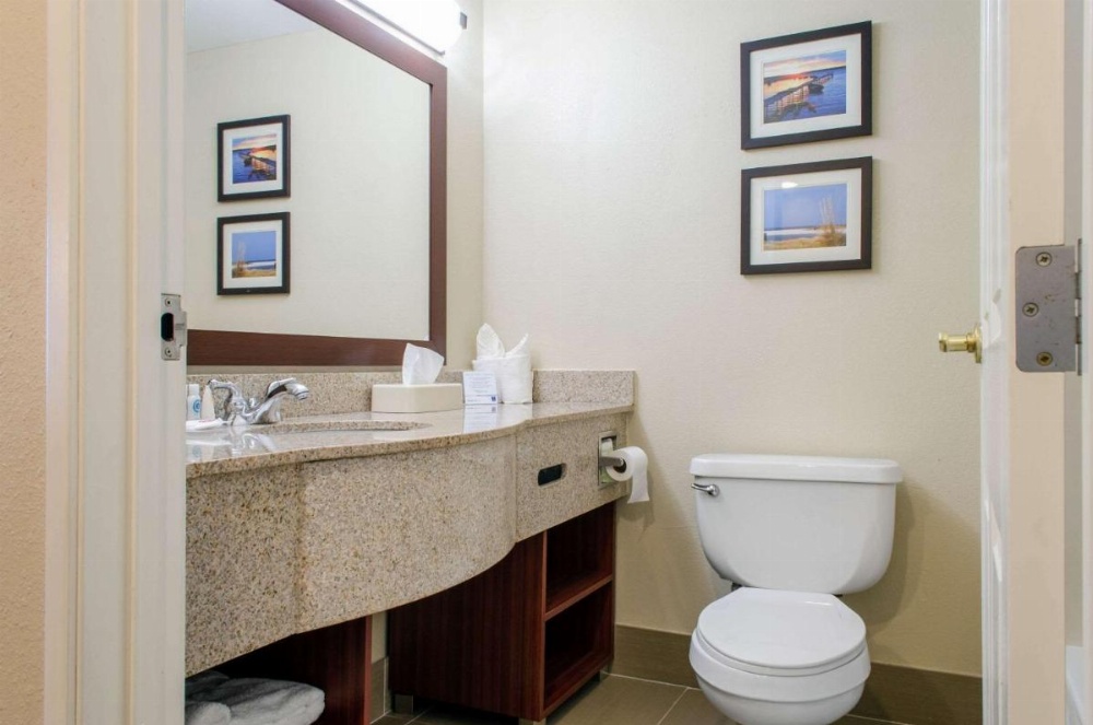 Comfort Inn & Suites Biloxi-D'Iberville Image 19