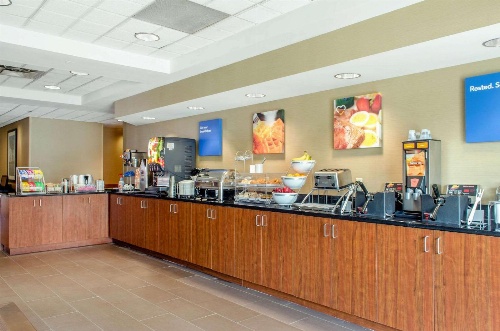 Comfort Inn & Suites Biloxi-D'Iberville image 3